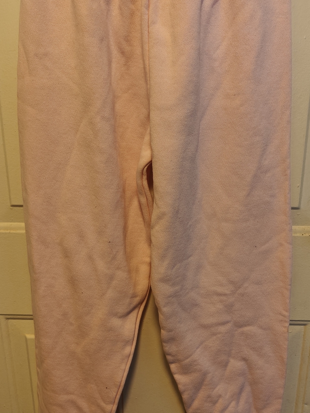 Hanes Her Way Pink Fleece Sweatshirt - Picture 1 of 4